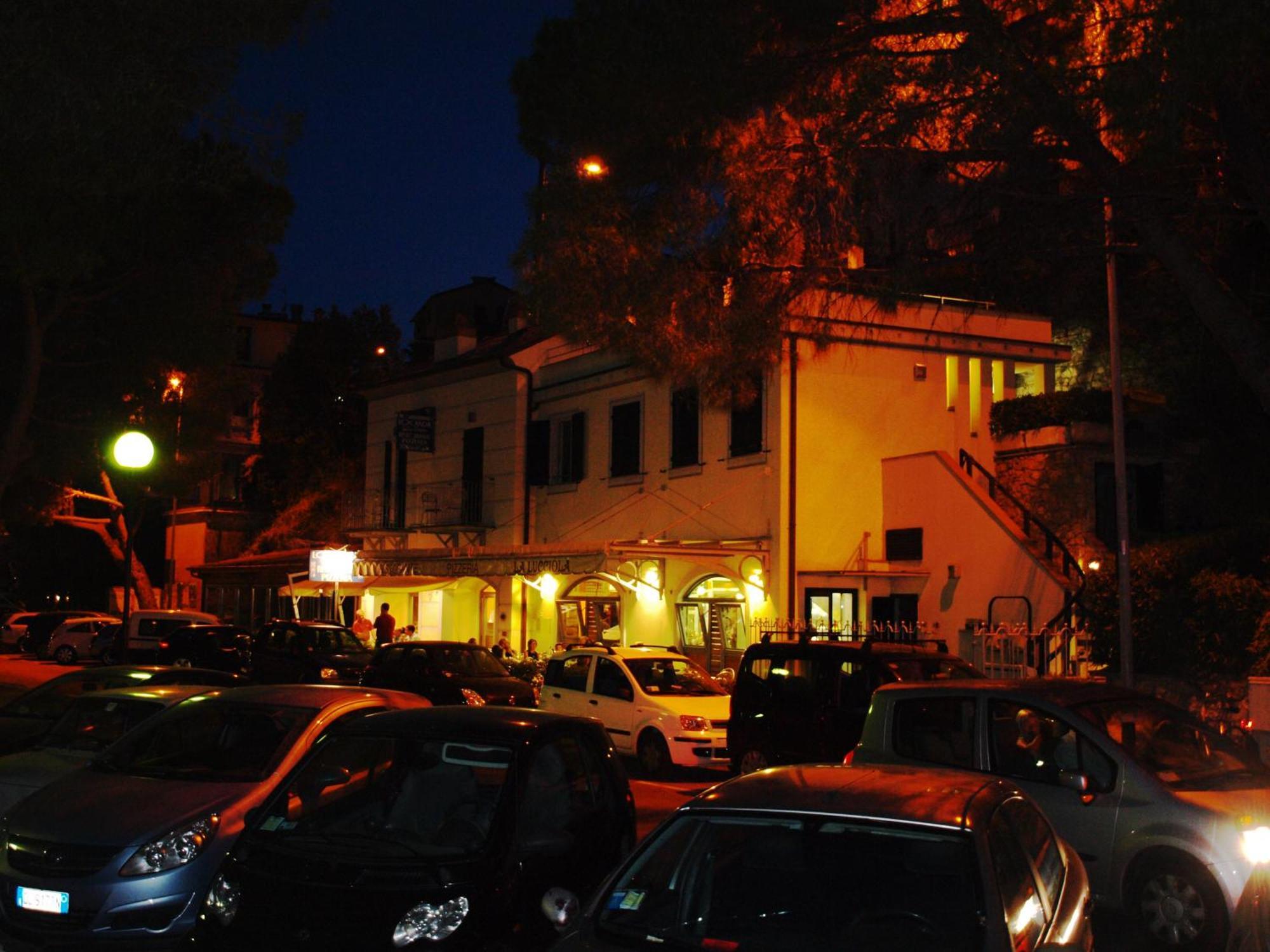 Locanda La Lucciola Портовенере Екстериор снимка